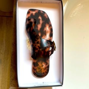 Vince Camuto Jicarlie Toe-Ring Jelly Sandal (NEW)